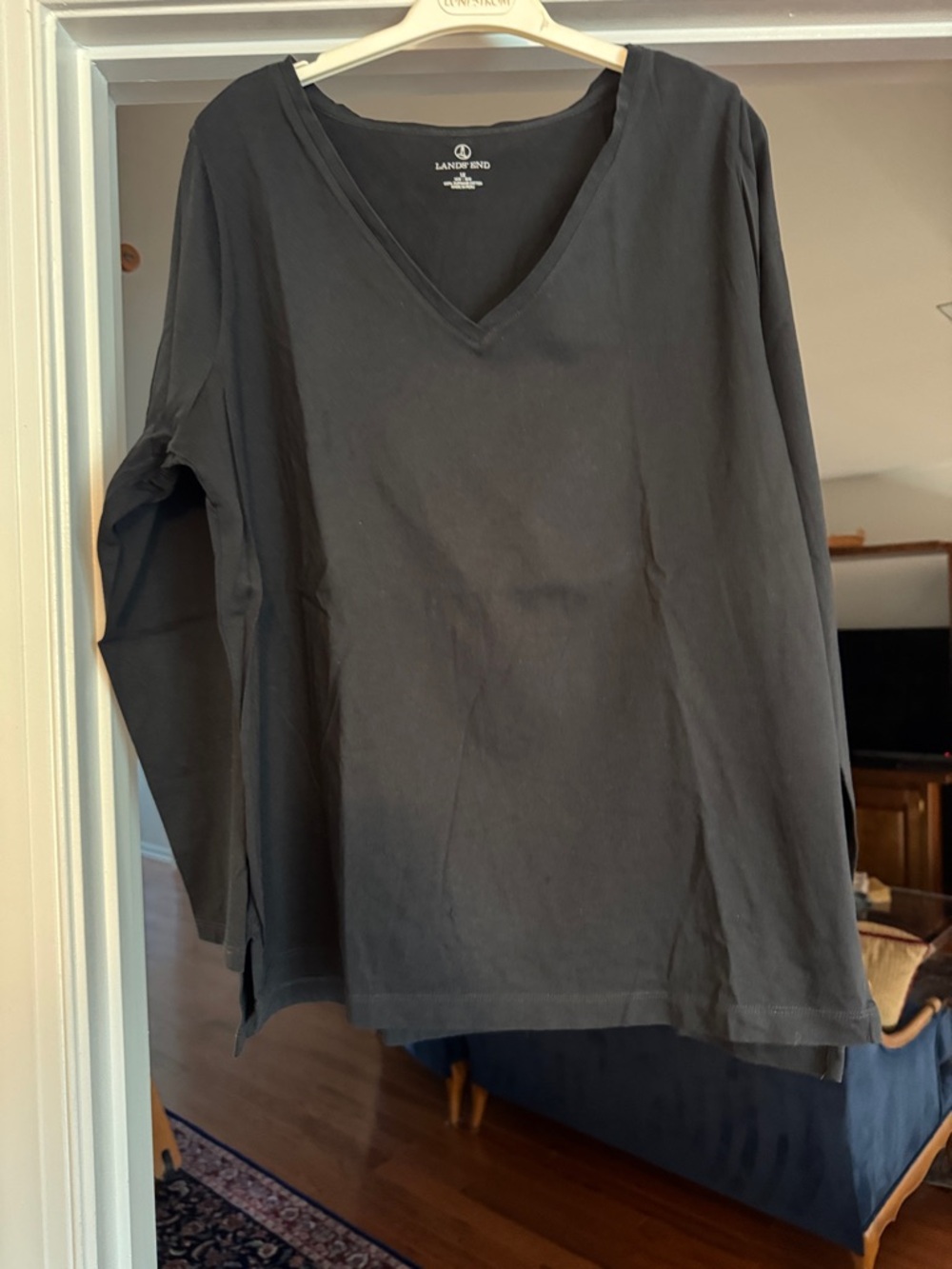 Lands' End Women's V-Neck Long Sleeve Tee - Black